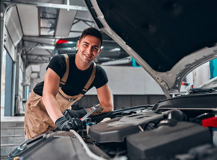 important qualities of auto mechanic